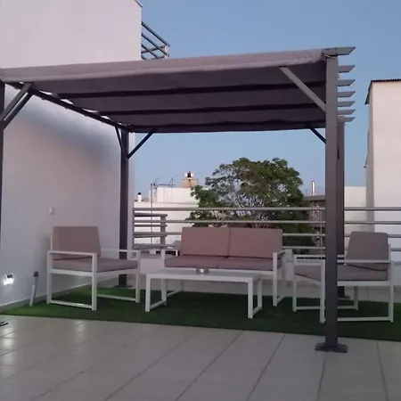 Welina Apartment *